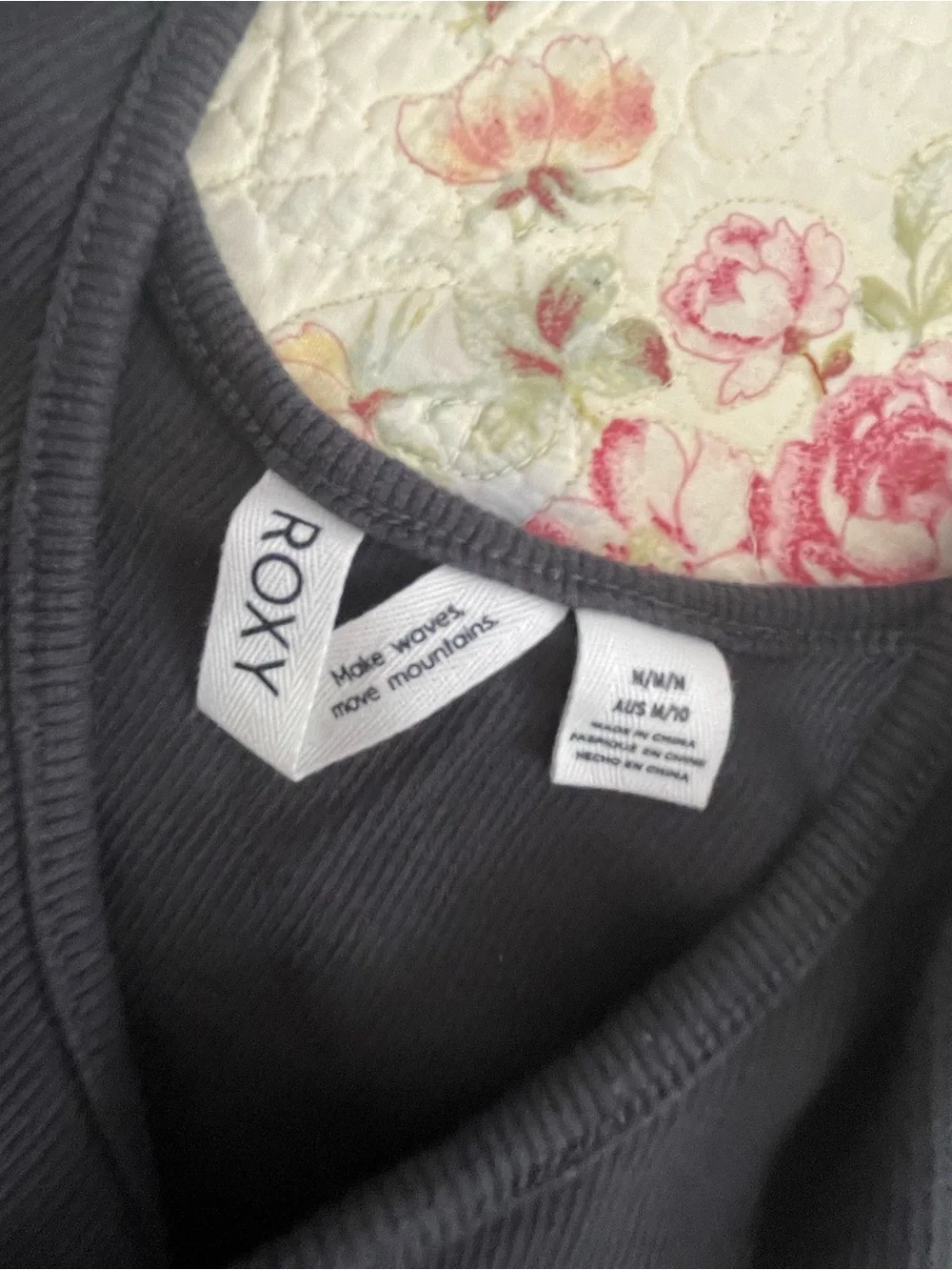 Roxy Charcoal Ribbed Tank - Picture 5 of 5